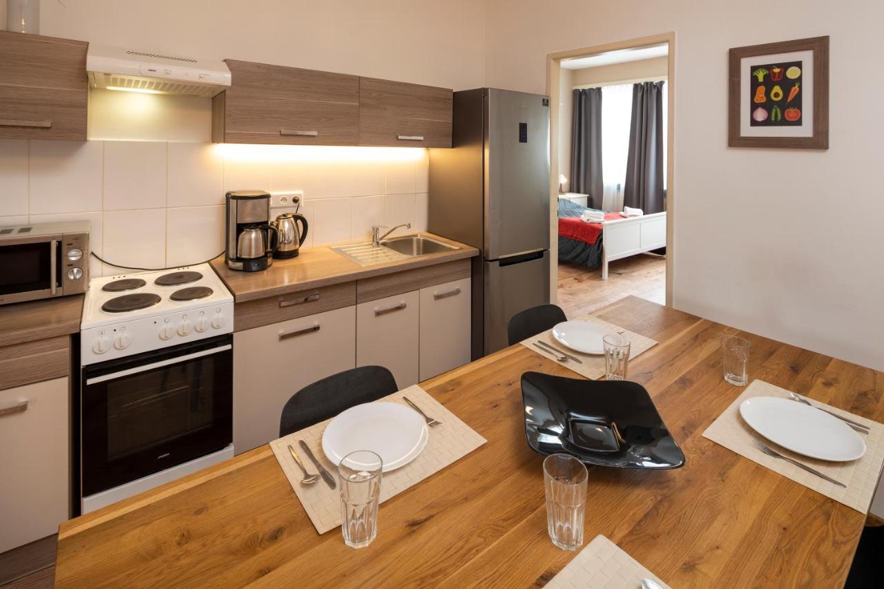 New Town - Apple Apartments Prague Extérieur photo