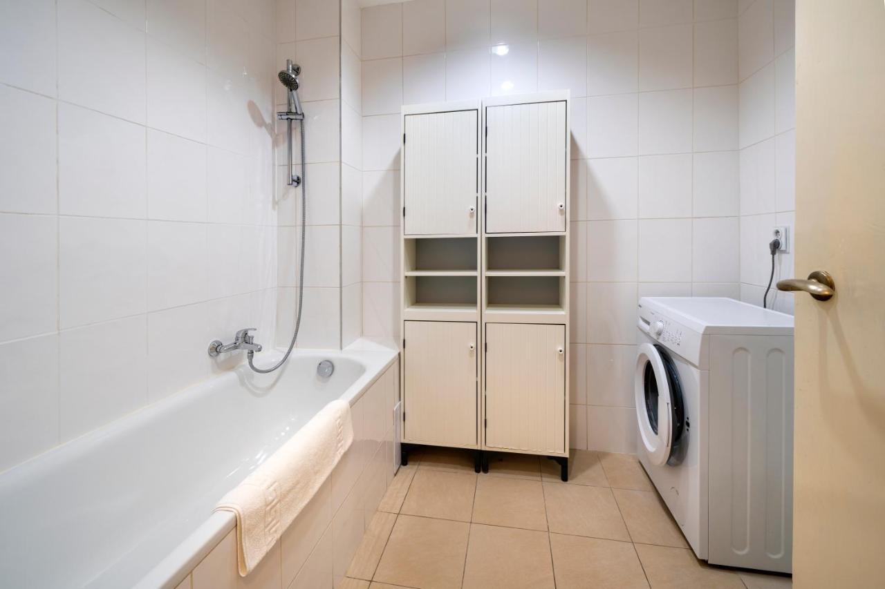 New Town - Apple Apartments Prague Extérieur photo