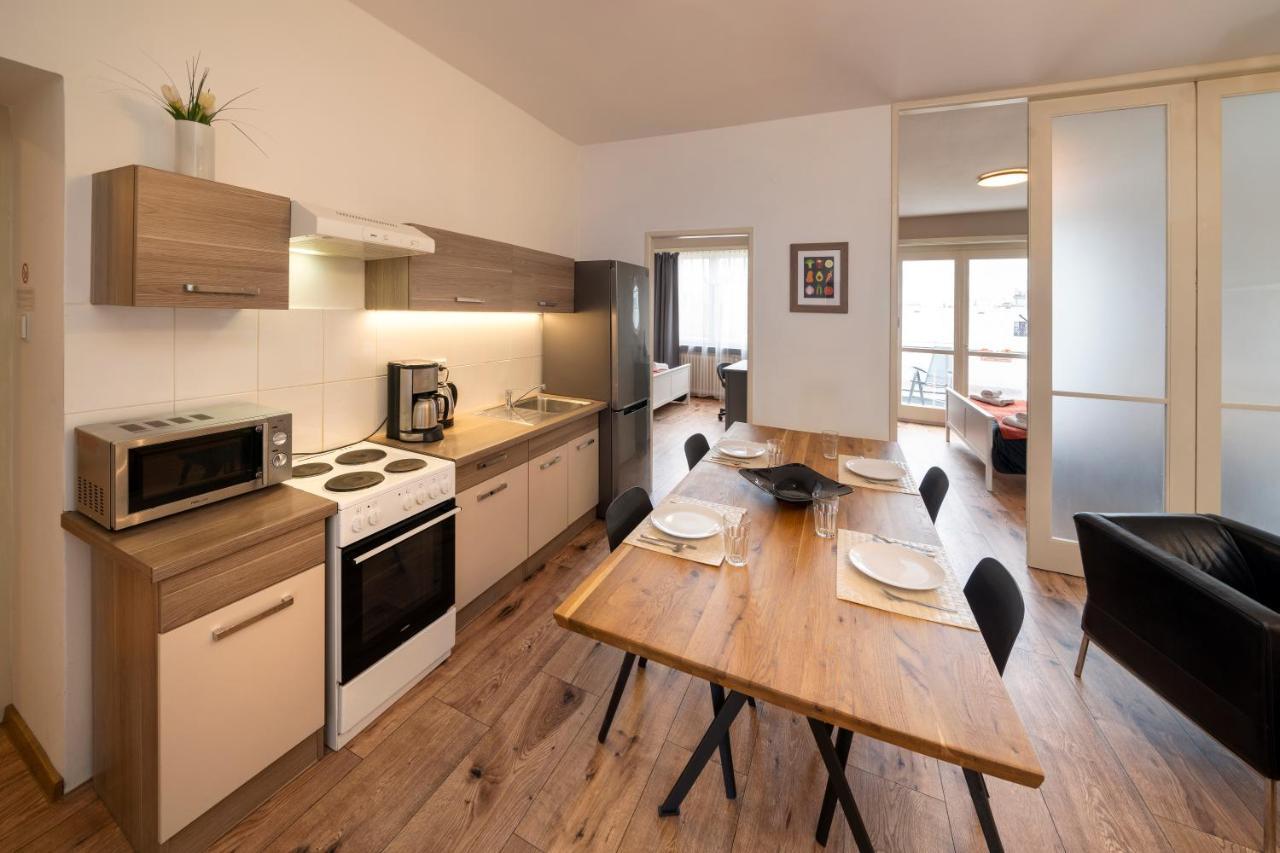 New Town - Apple Apartments Prague Extérieur photo