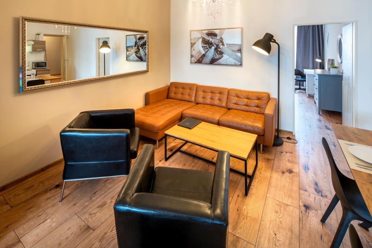 New Town - Apple Apartments Prague Extérieur photo