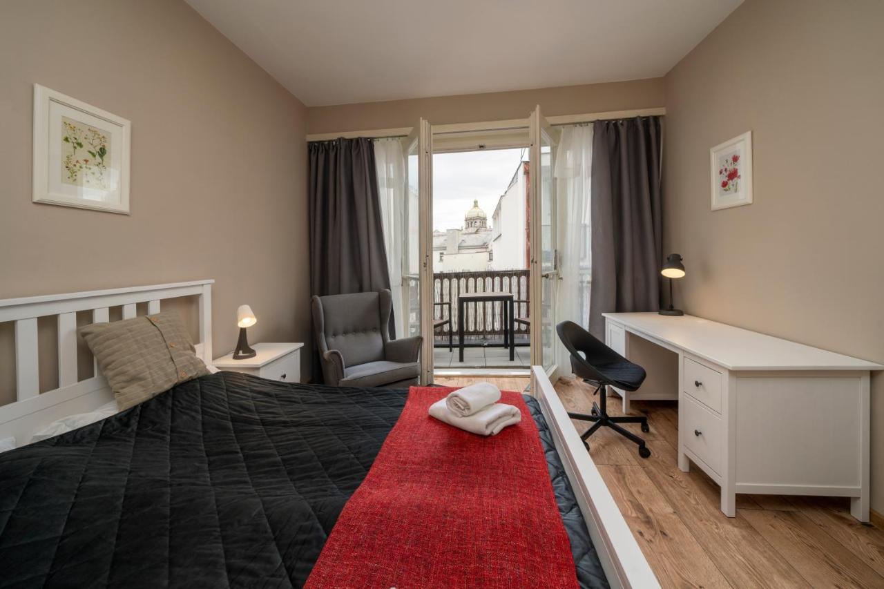 New Town - Apple Apartments Prague Extérieur photo