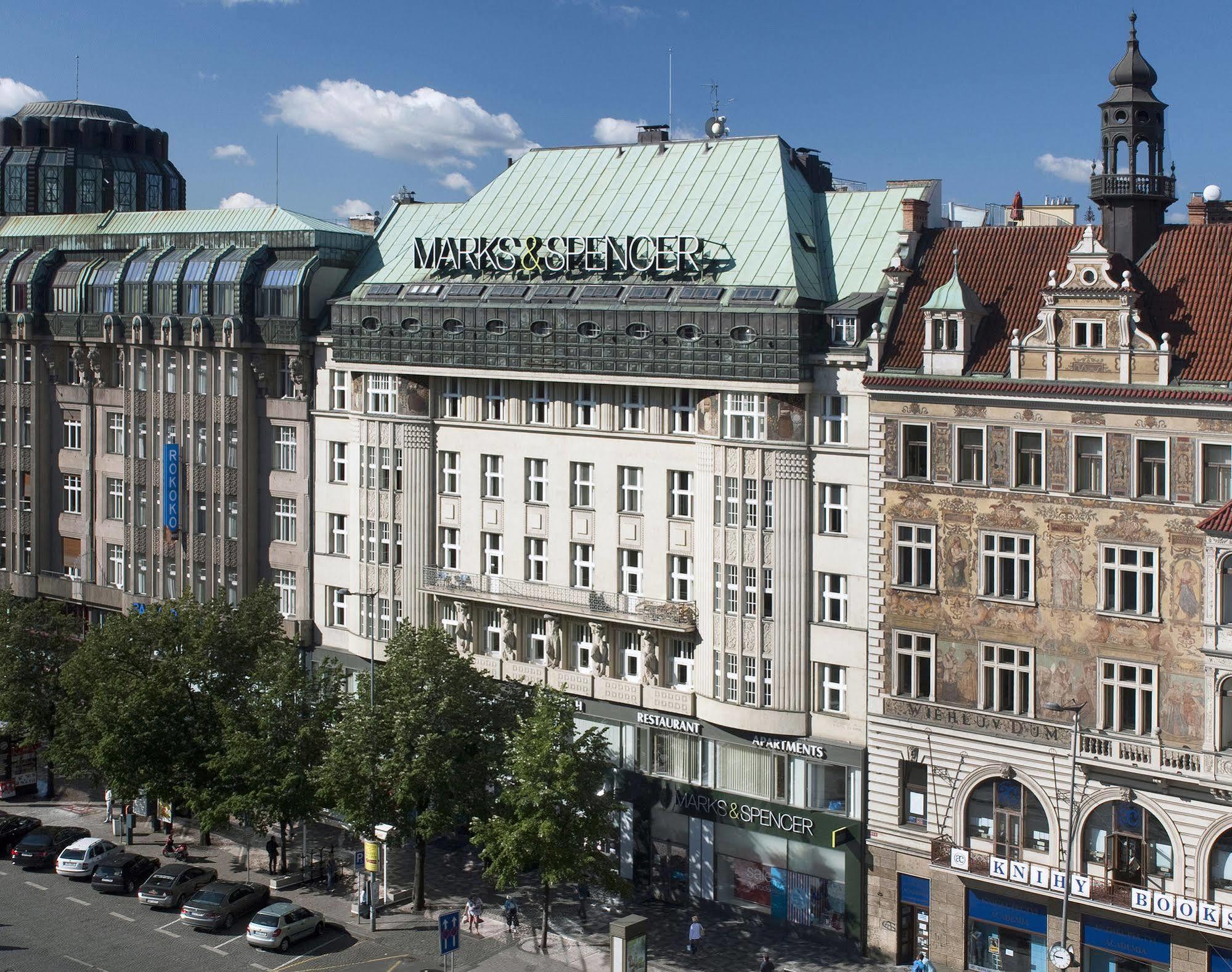New Town - Apple Apartments Prague Extérieur photo